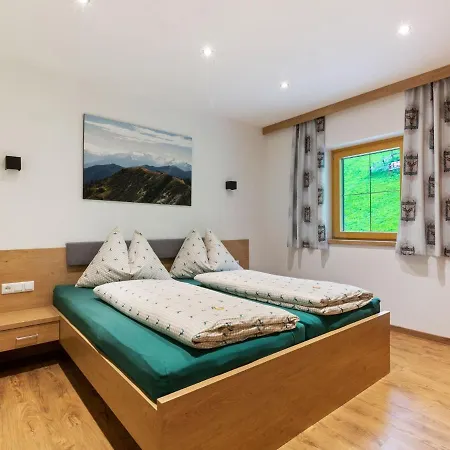 Luxurious In Salzburg With Ski Boot Heaters Appartement