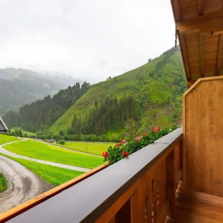 Luxurious In Salzburg With Ski Boot Heaters Saalbach-Hinterglemm